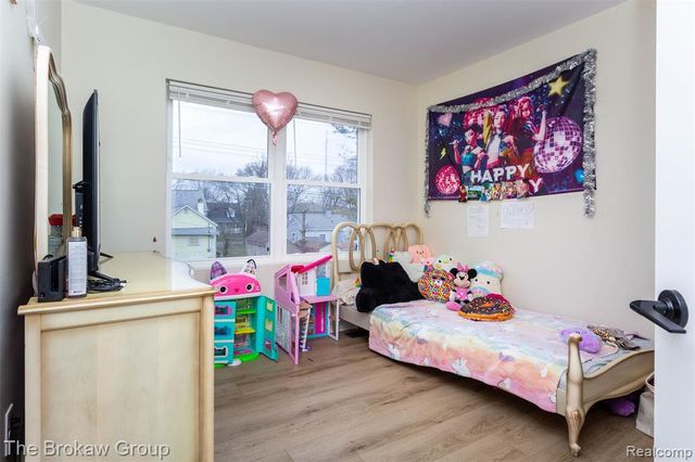 538 S Elm Street, Lapeer, MI 48446