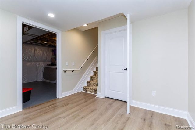 538 S Elm Street, Lapeer, MI 48446