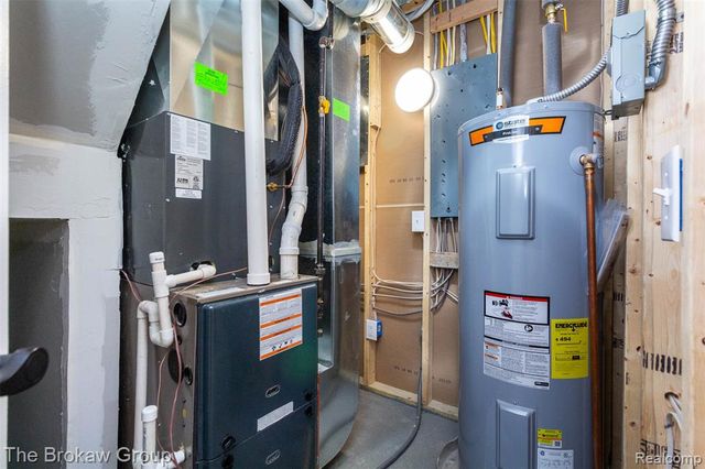 538 S Elm Street, Lapeer, MI 48446