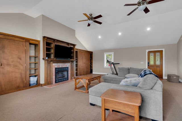 6933 Winchester Hwy, Winchester, TN 37398
