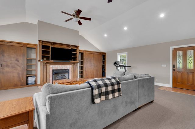 6933 Winchester Hwy, Winchester, TN 37398