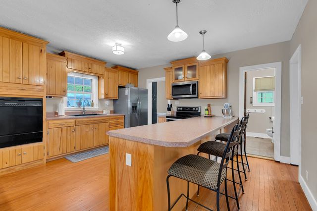 6933 Winchester Hwy, Winchester, TN 37398