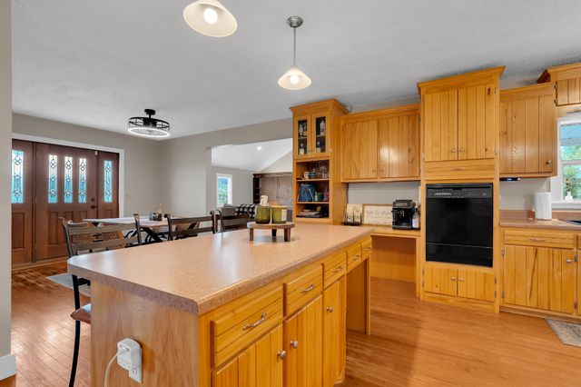 6933 Winchester Hwy, Winchester, TN 37398