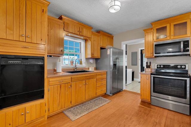 6933 Winchester Hwy, Winchester, TN 37398