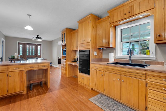 6933 Winchester Hwy, Winchester, TN 37398