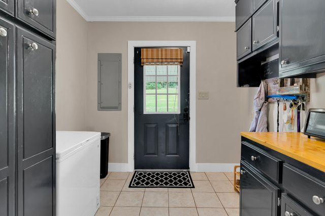 6933 Winchester Hwy, Winchester, TN 37398