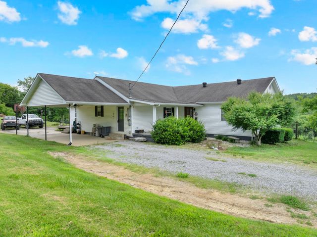 6933 Winchester Hwy, Winchester, TN 37398