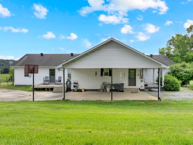 6933 Winchester Hwy, Winchester, TN 37398