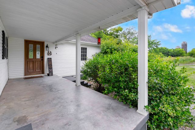 6933 Winchester Hwy, Winchester, TN 37398