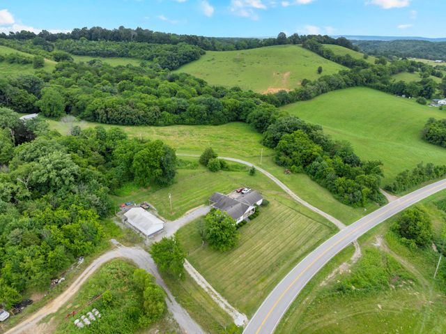 6933 Winchester Hwy, Winchester, TN 37398