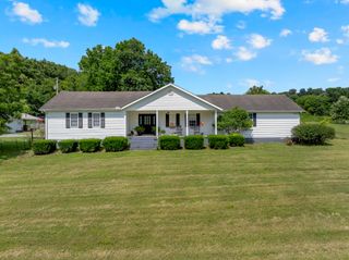 6933 Winchester Hwy, Winchester, TN 37398