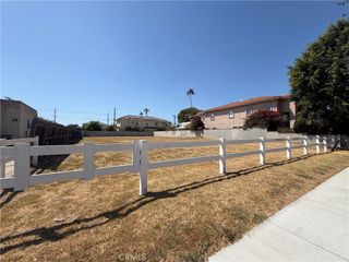 425 N Huntington Avenue, Monterey Park, CA 91754