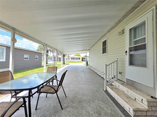 5654 ARROWHEAD DRIVE, Zephyrhills, FL 33542