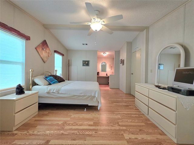 5654 ARROWHEAD DRIVE, Zephyrhills, FL 33542