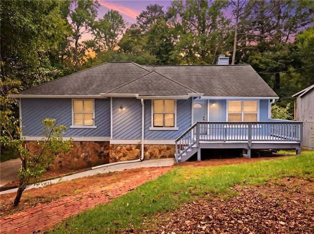 5280 Nathan Drive, Lilburn, GA 30047