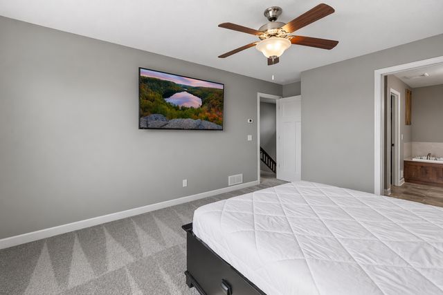 9614 198th Street W, Lakeville, MN 55044