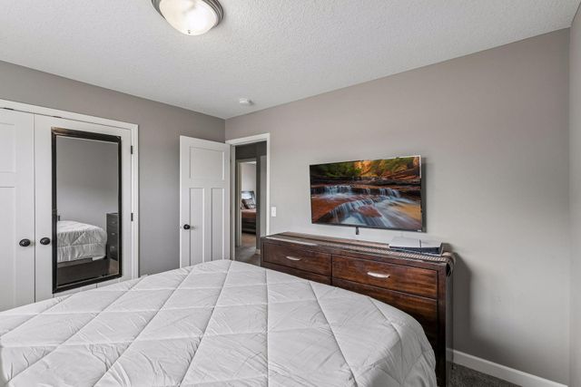 9614 198th Street W, Lakeville, MN 55044