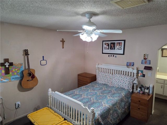 44047 Rodin, Lancaster, CA 93535