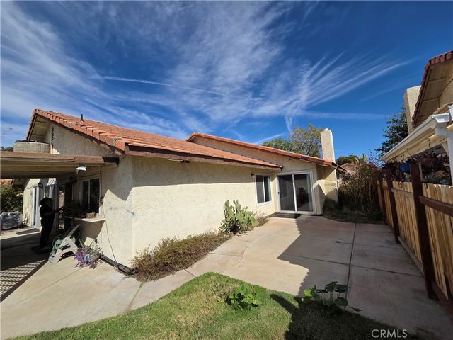 44047 Rodin, Lancaster, CA 93535