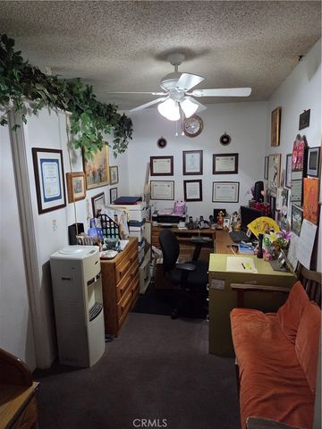 44047 Rodin, Lancaster, CA 93535