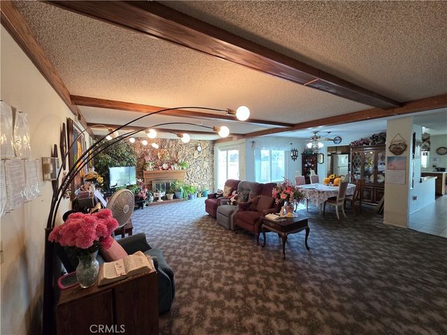 44047 Rodin, Lancaster, CA 93535