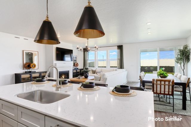 15155 Cloud Crest Ave, Caldwell, ID 83607