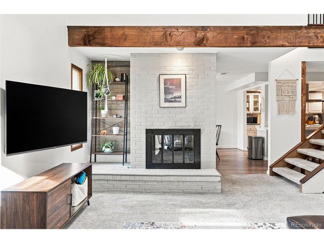 8009 S Niagara Way, Englewood, CO 80112