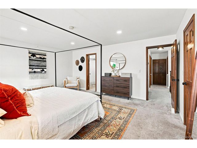 8009 S Niagara Way, Englewood, CO 80112