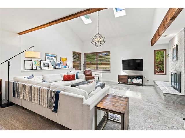 8009 S Niagara Way, Englewood, CO 80112