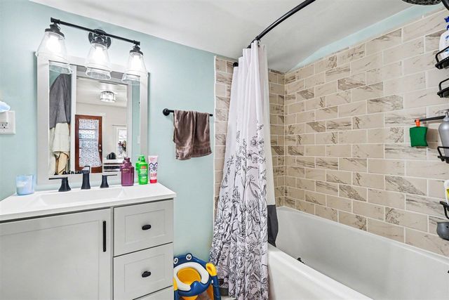 4770 Oak Street, Coral, MI 49322