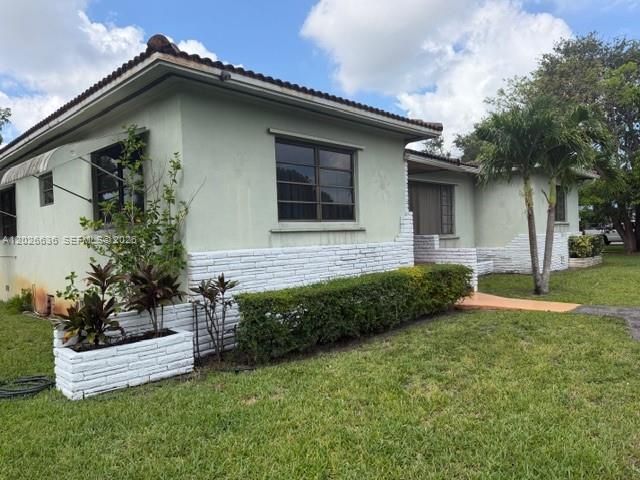 2 NE 110th St, Miami Shores, FL 33161