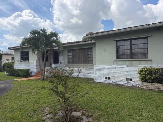 2 NE 110th St, Miami Shores, FL 33161