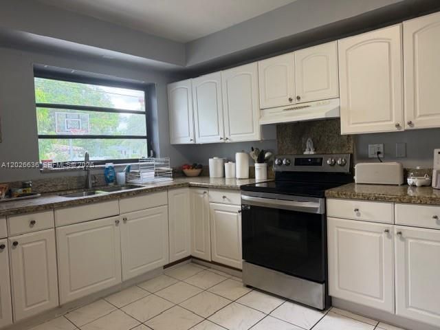2 NE 110th St, Miami Shores, FL 33161