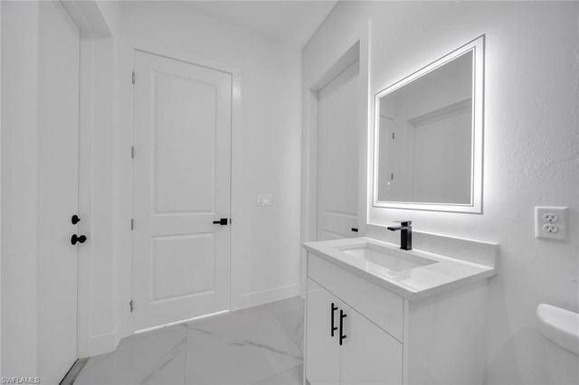 635 Summit AVE S, Lehigh Acres, FL 33974