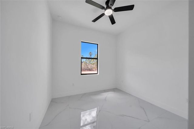 635 Summit AVE S, Lehigh Acres, FL 33974