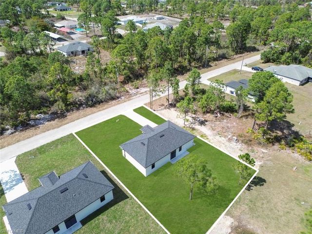 635 Summit AVE S, Lehigh Acres, FL 33974