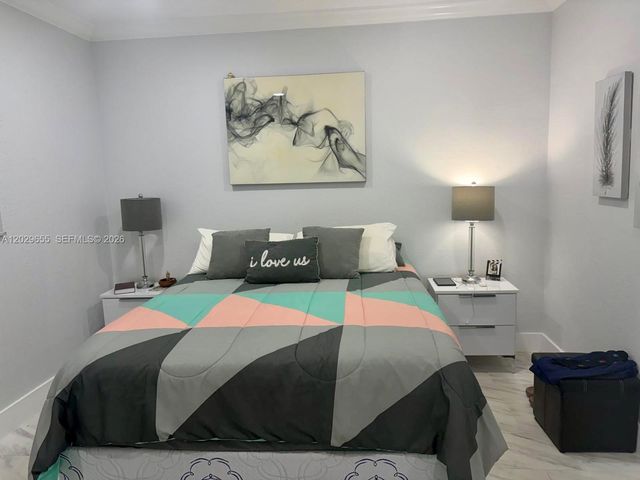 1100 HILLCREST COURT 111, Hollywood, FL 33021