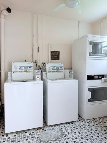 1100 HILLCREST COURT 111, Hollywood, FL 33021