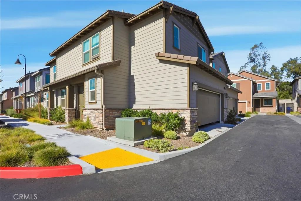 15008 Gallery Way 1, Fontana, CA 92336