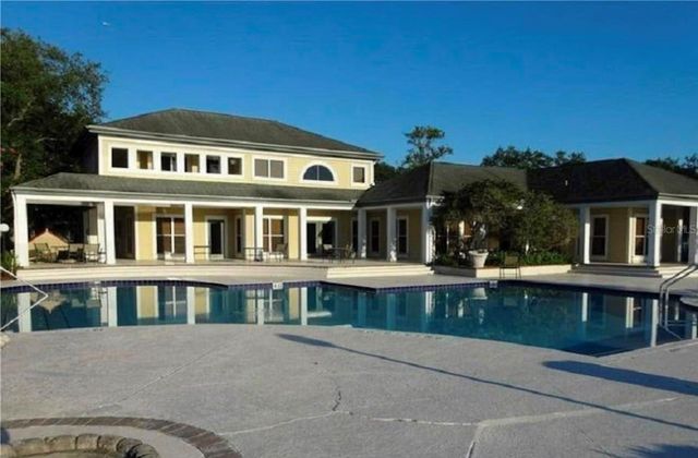 10024 STRAFFORD OAK COURT 824, Tampa, FL 33624