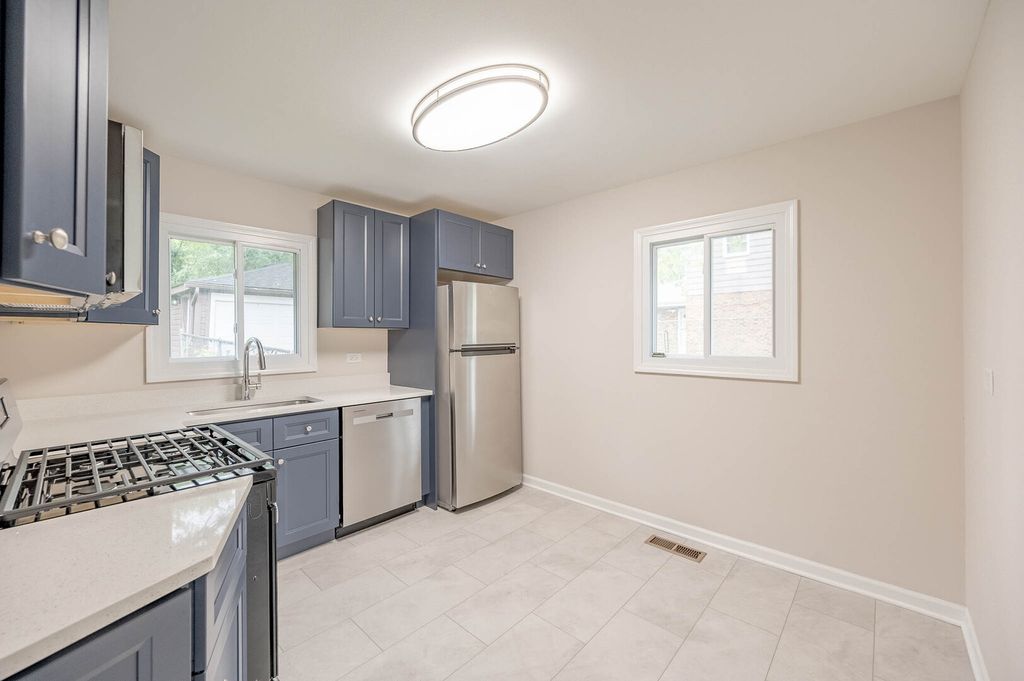 322 Mohawk Street, Park Forest, IL 60466 — photo 3