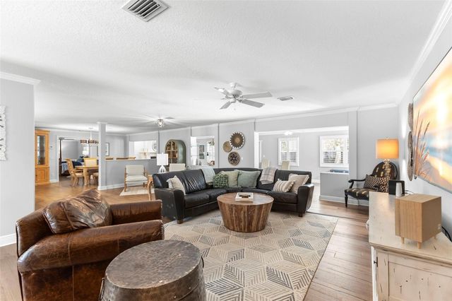 11 BIRDIE LANE, Palm Harbor, FL 34683