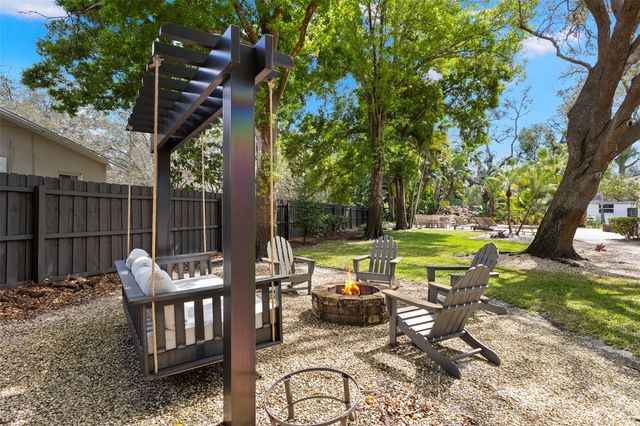 11 BIRDIE LANE, Palm Harbor, FL 34683