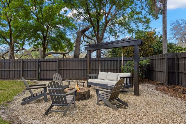 11 BIRDIE LANE, Palm Harbor, FL 34683