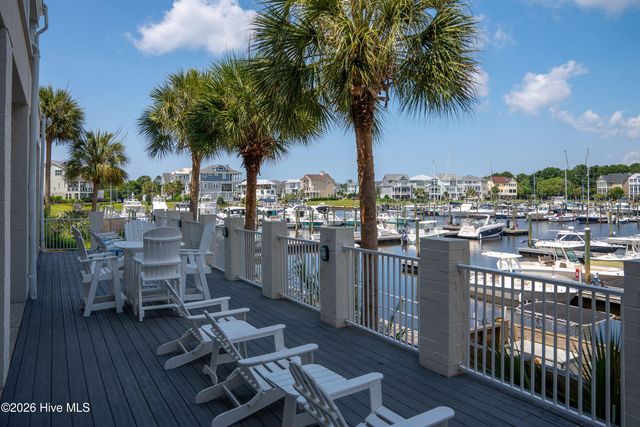 3288 Beach Cove Lane, Southport, NC 28461
