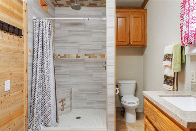 6802 CR 103, San Diego, TX 78384