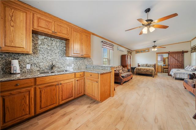6802 CR 103, San Diego, TX 78384