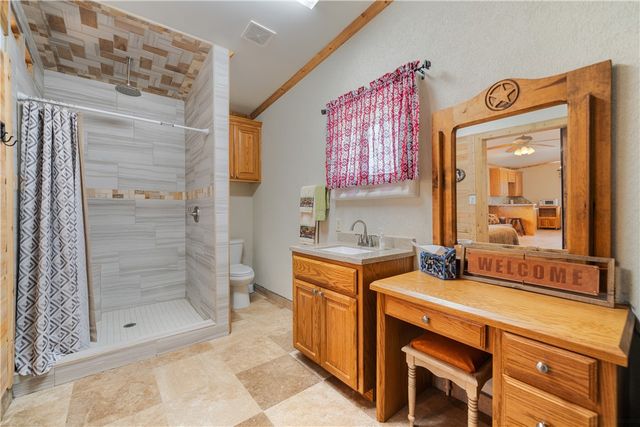 6802 CR 103, San Diego, TX 78384