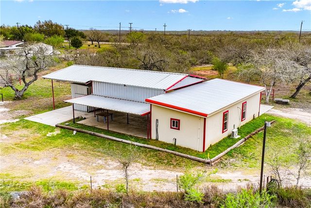 6802 CR 103, San Diego, TX 78384