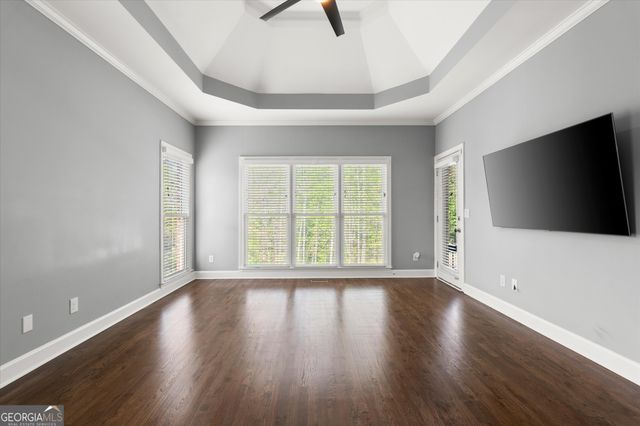 1043 Towne Lake Hills East, Woodstock, GA 30189